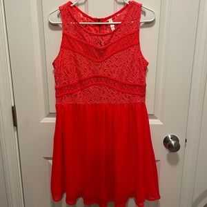 Vibrant short dress